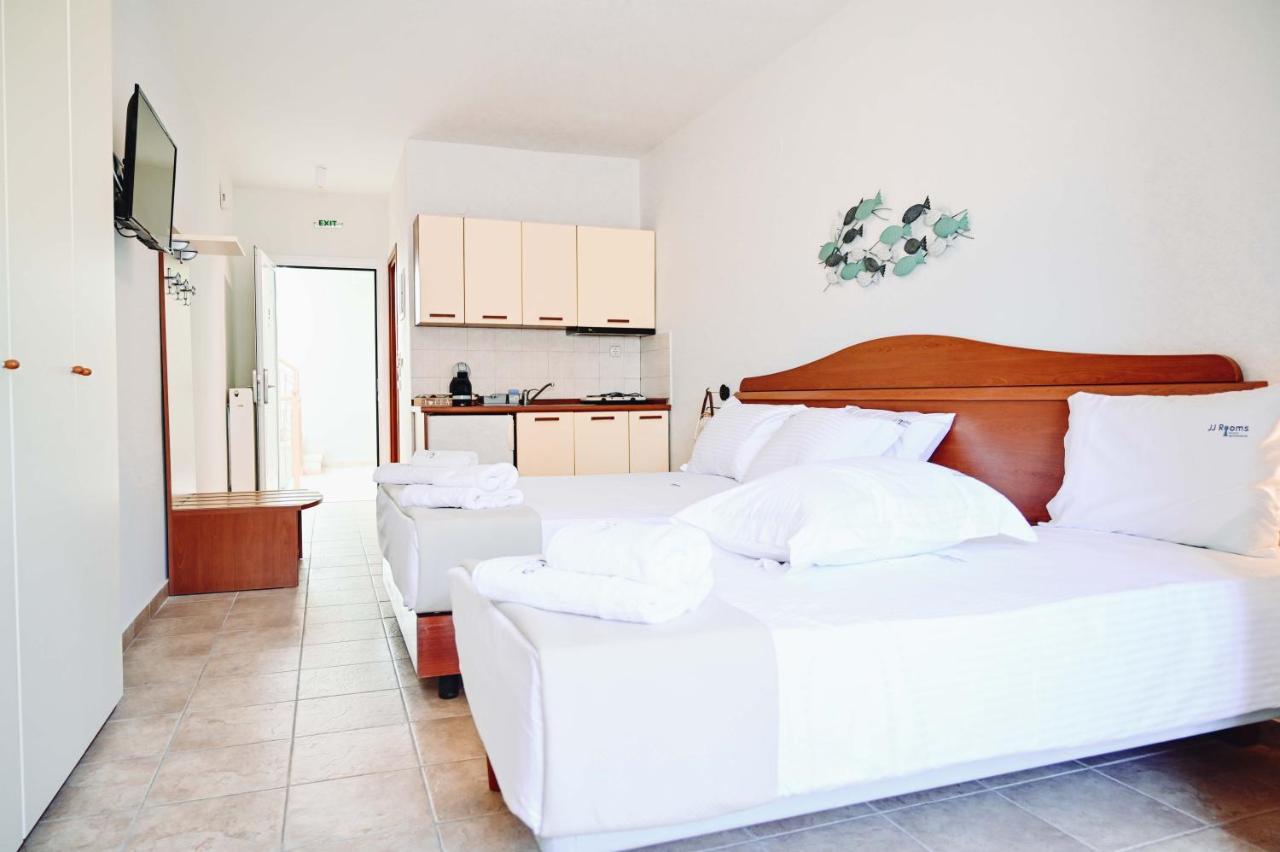 Jj Rooms Luxury Apartments Kallithea  Экстерьер фото